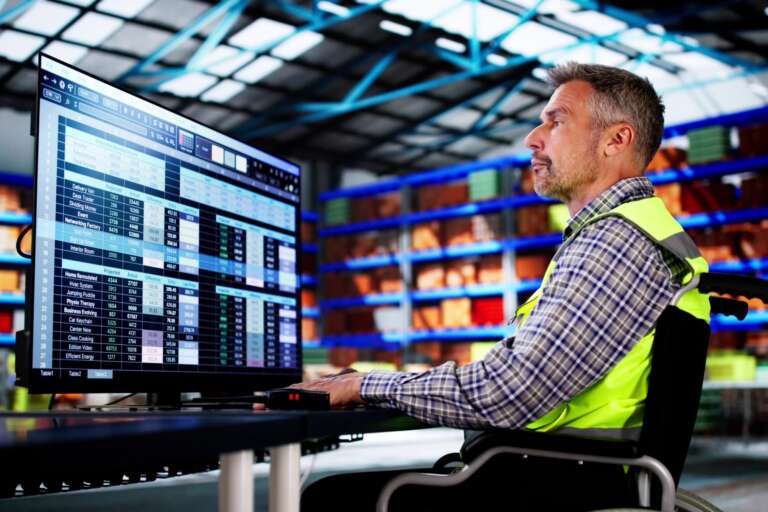 organisation structure and delivery man on computer