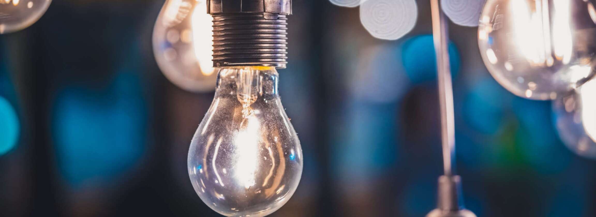 glowing lightbulb idea banner
